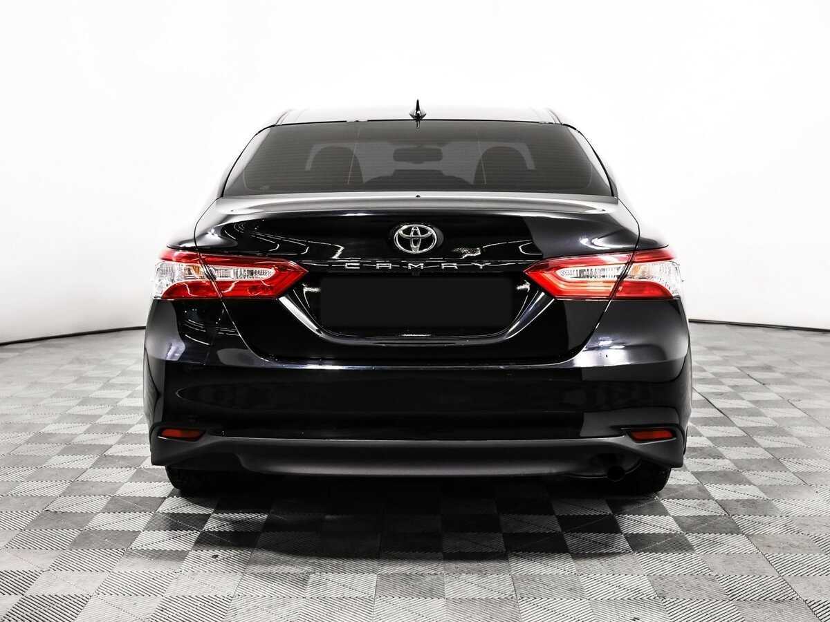 Toyota Camry с пробегом — 2022 год. Фото: #5