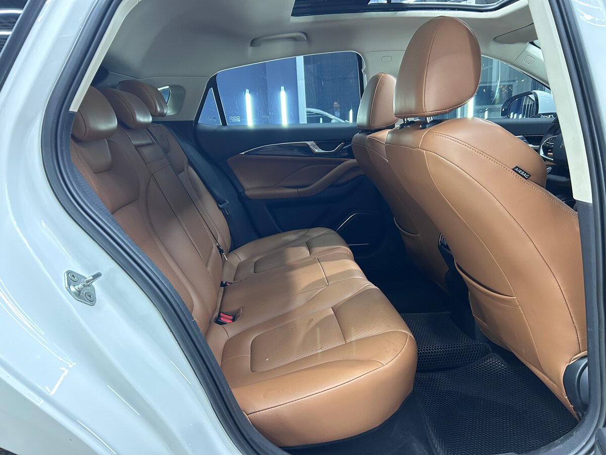 FAW Bestune B70 с пробегом — 2023 год. Фото: #28