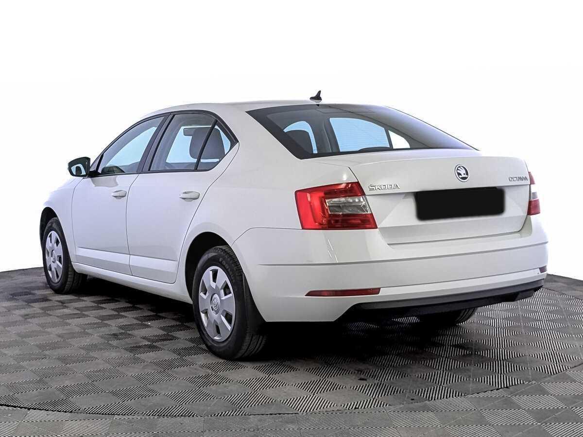 Skoda Octavia с пробегом — 2019 год. Фото: #6