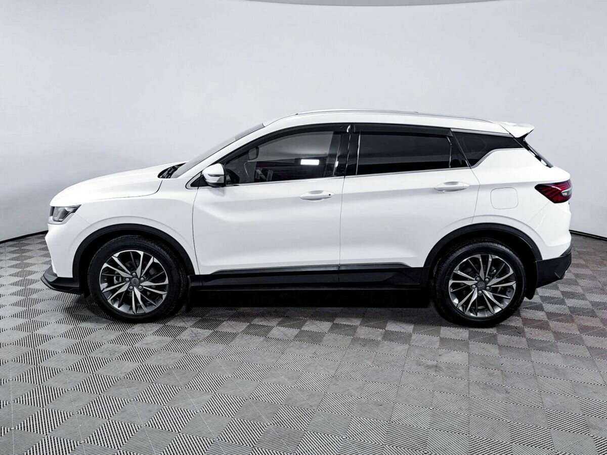 Geely Coolray с пробегом — 2021 год. Фото: #7