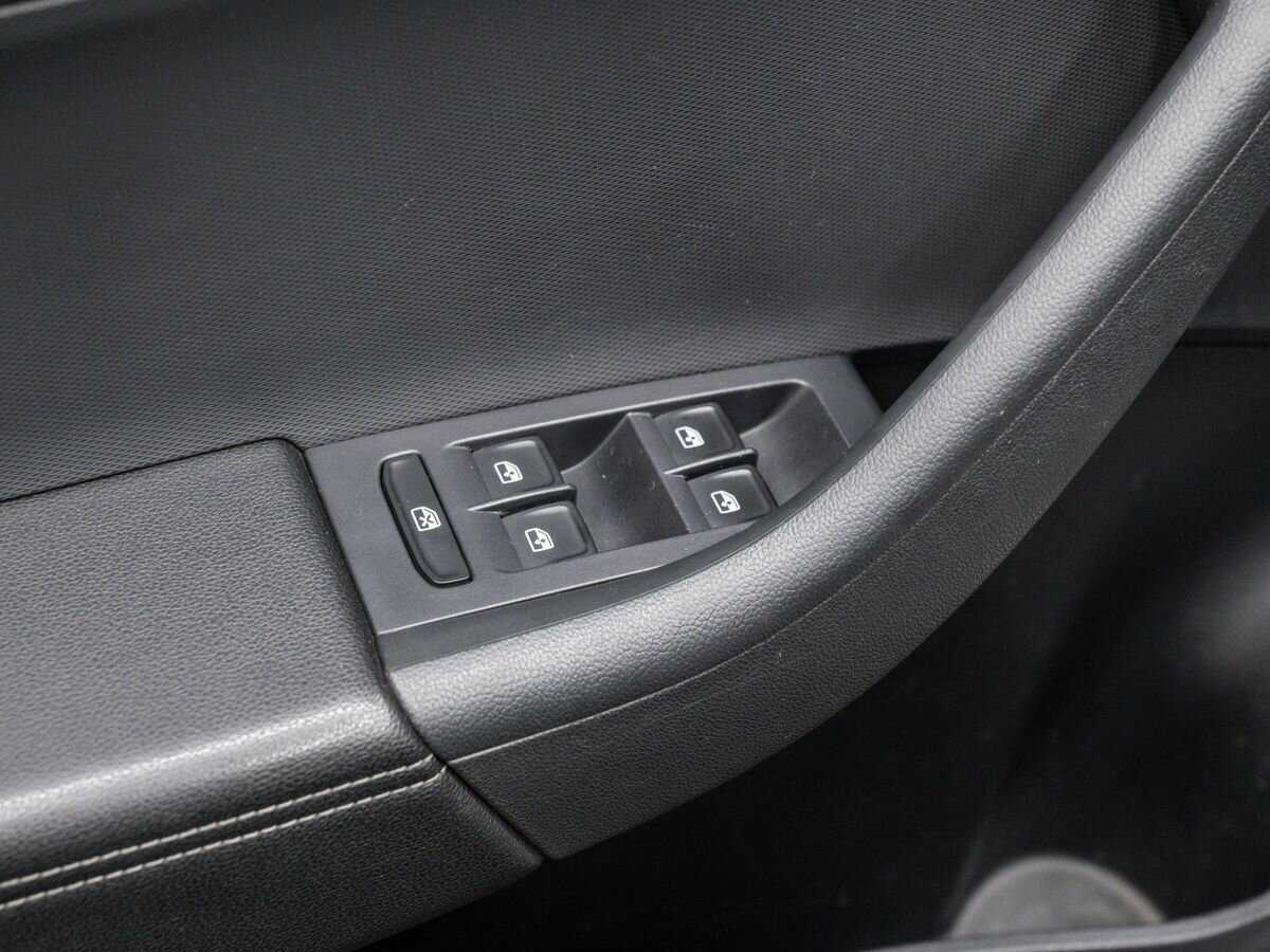 Skoda Rapid с пробегом — 2020 год. Фото: #14