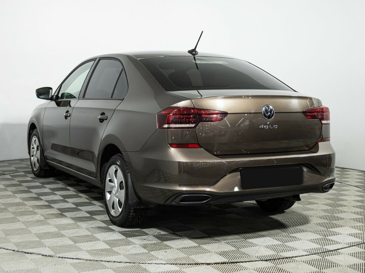 Volkswagen Polo с пробегом — 2020 год. Фото: #6