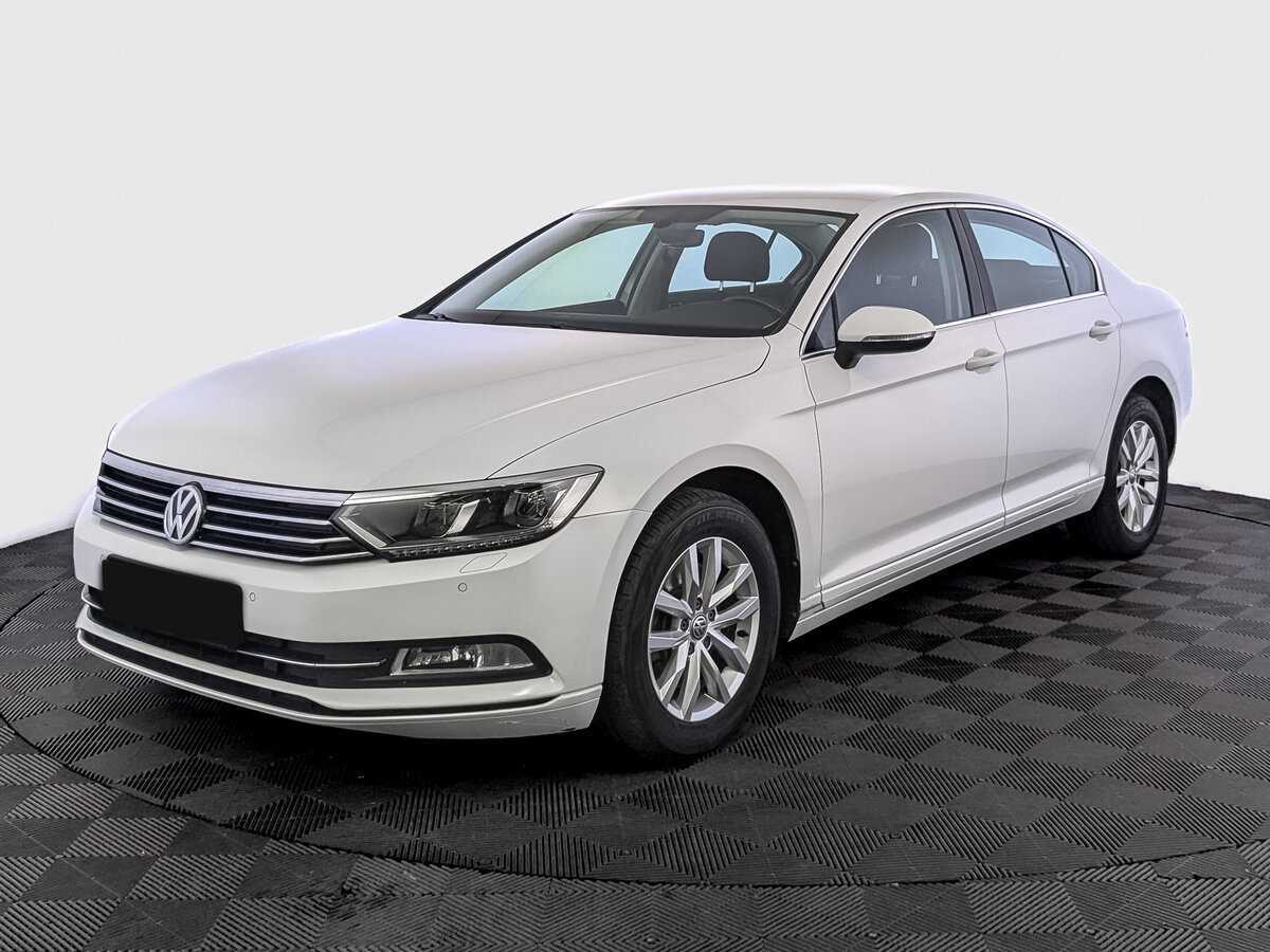 Volkswagen Passat с пробегом — 2019 год. Посмотреть фото