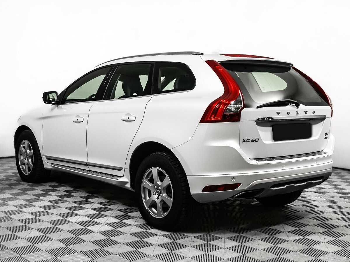 Volvo XC60 с пробегом — 2015 год. Фото: #6