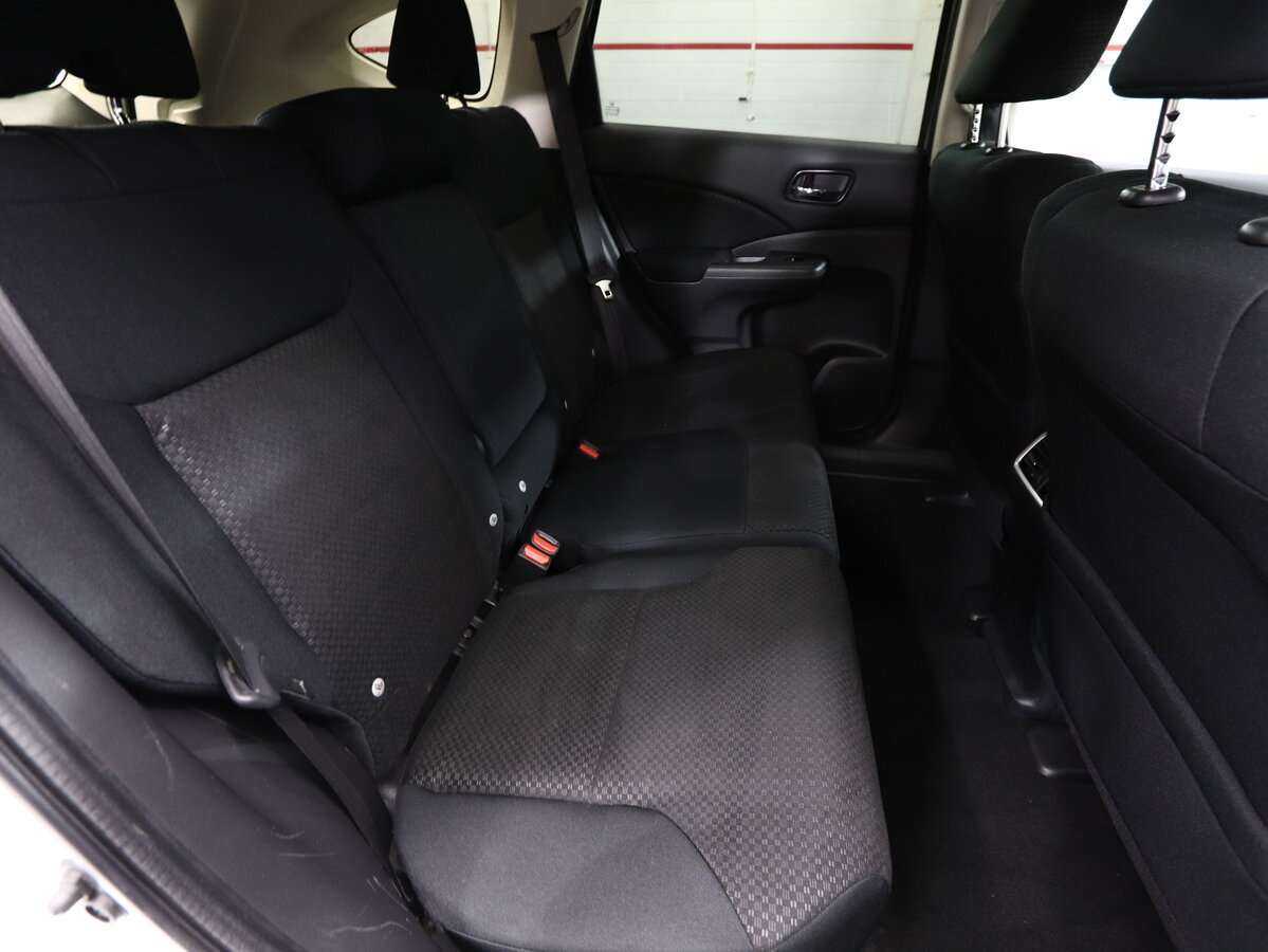 Honda CR-V с пробегом — 2015 год. Фото: #12