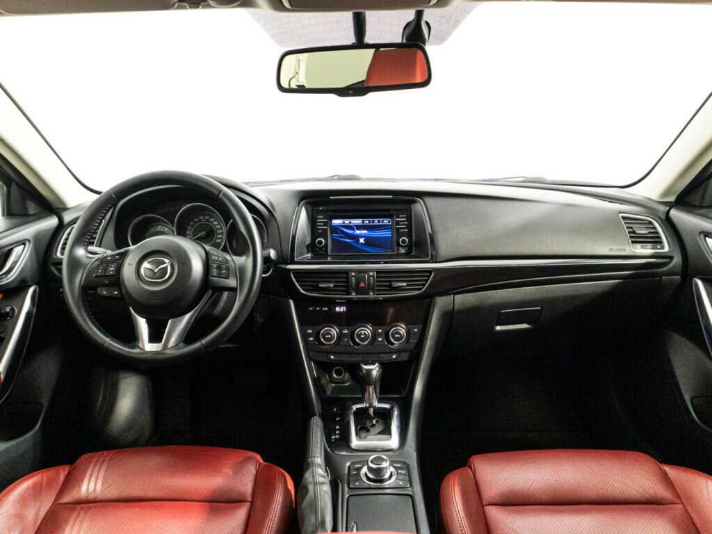 Mazda 6 с пробегом — 2014 год. Фото: #12