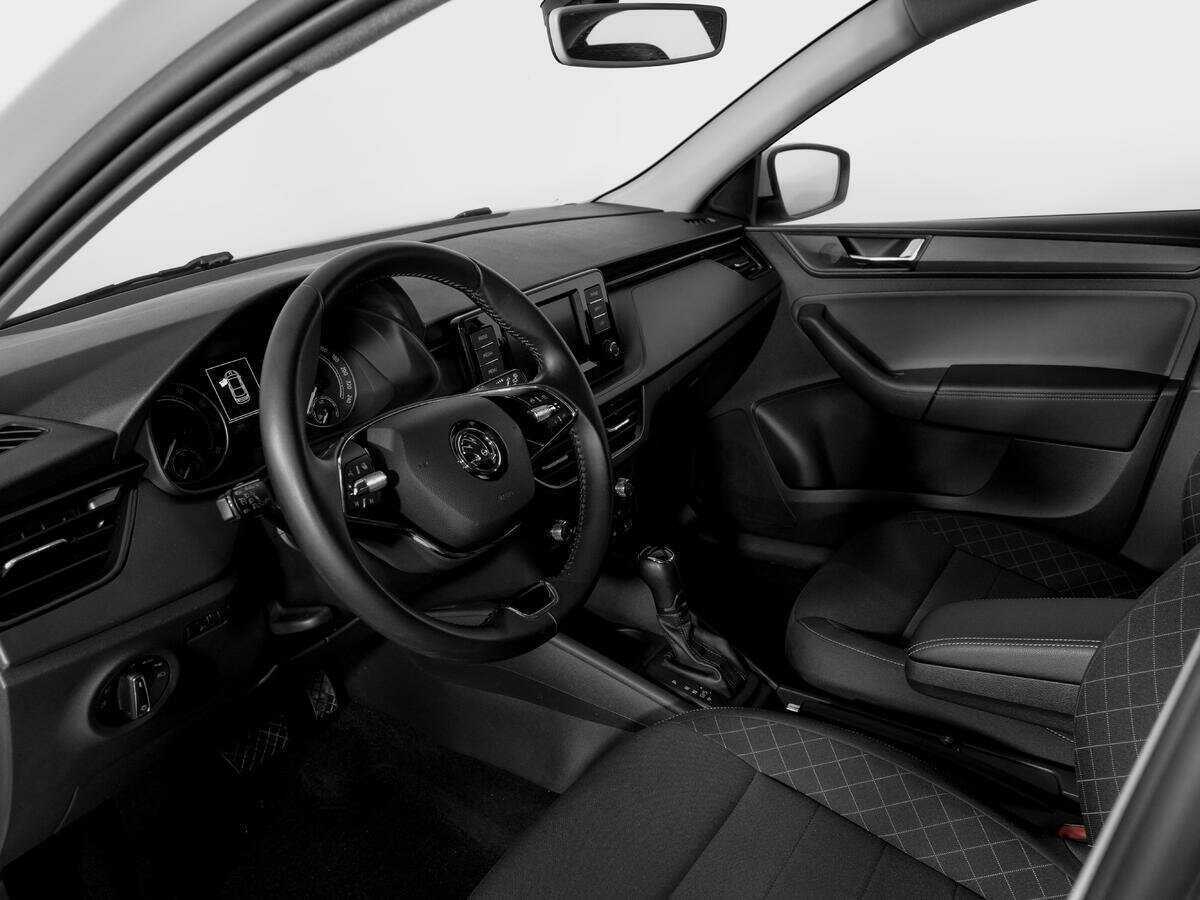 Skoda Rapid с пробегом — 2020 год. Фото: #15