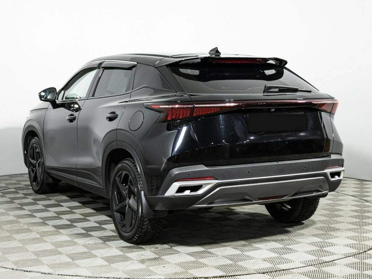 OMODA C5 с пробегом — 2024 год. Фото: #6