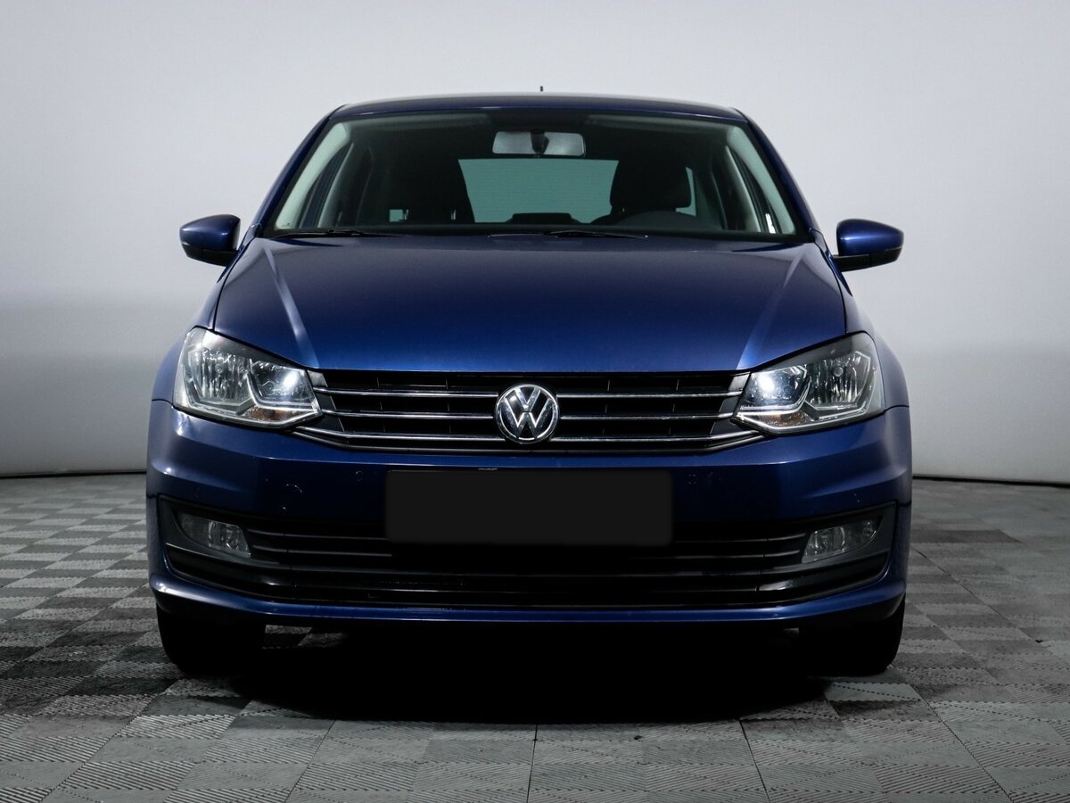 Volkswagen Polo с пробегом — 2018 год. Фото: #1