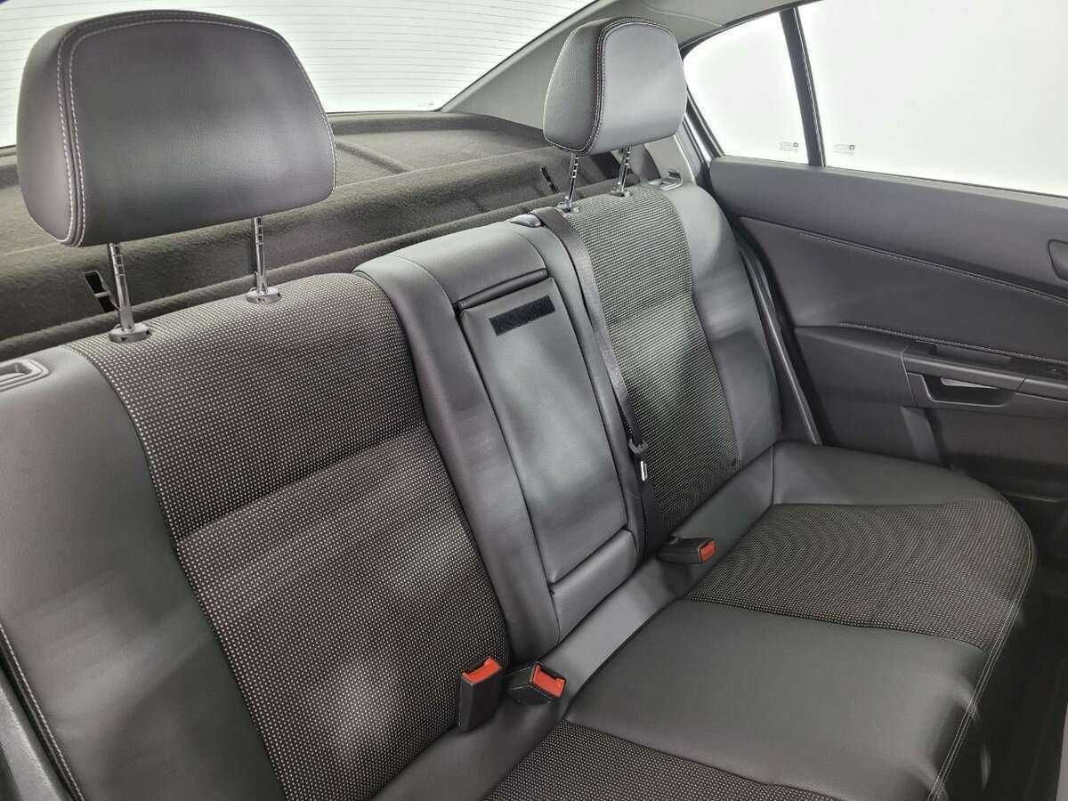 Opel Astra с пробегом — 2012 год. Фото: #14