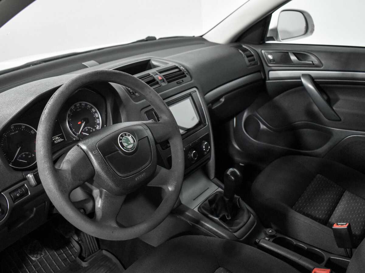 Skoda Octavia с пробегом — 2012 год. Фото: #8
