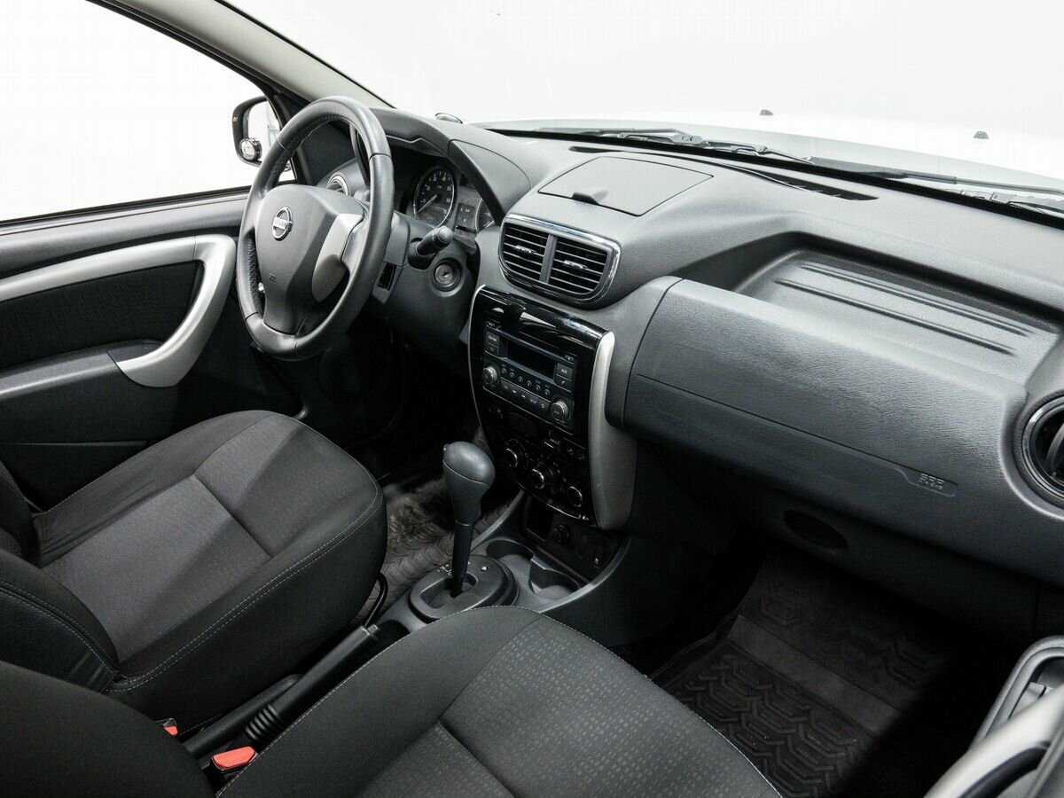 Nissan Terrano с пробегом — 2015 год. Фото: #7