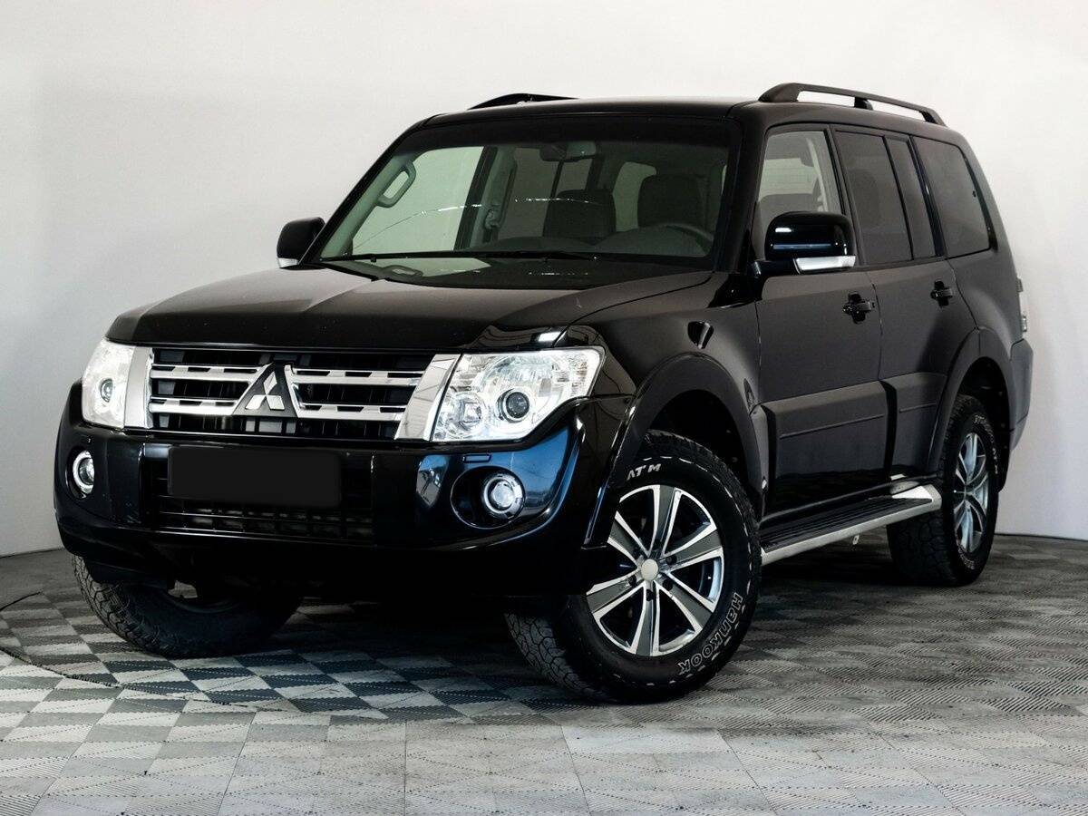Mitsubishi Pajero с пробегом — 2012 год. Фото: #0
