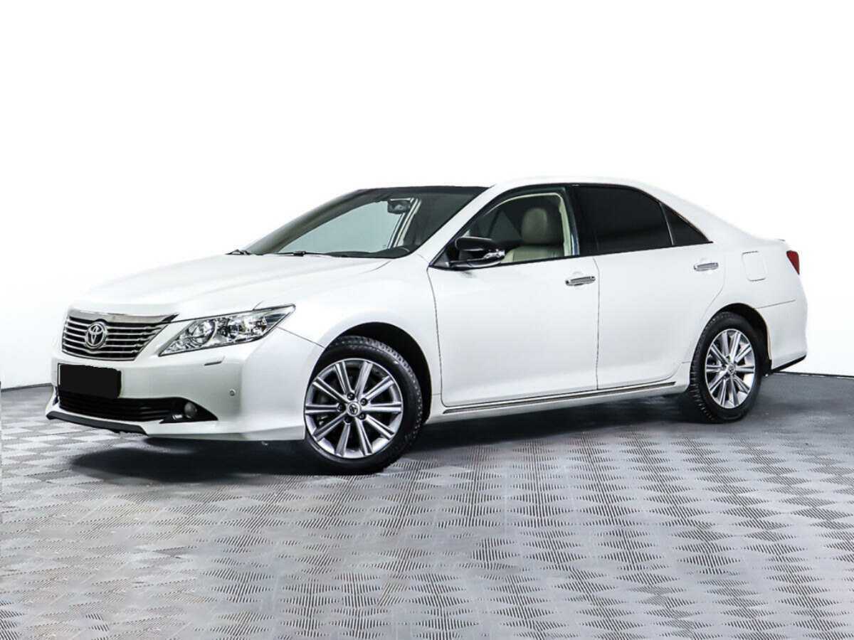 Toyota Camry с пробегом — 2014 год. Посмотреть фото