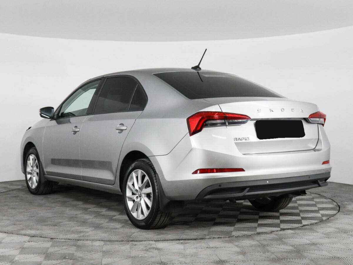 Skoda Rapid с пробегом — 2020 год. Фото: #6