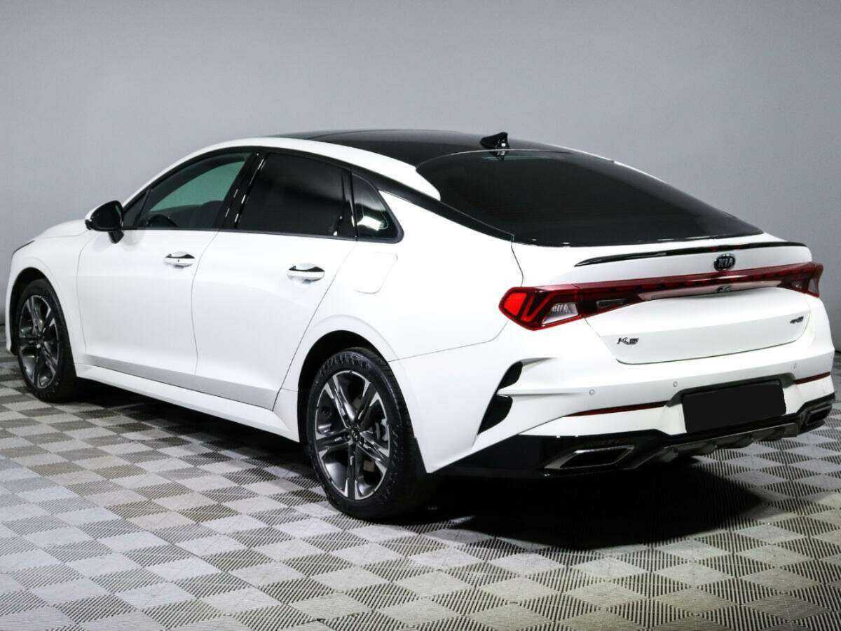 Kia K5 с пробегом — 2021 год. Фото: #5