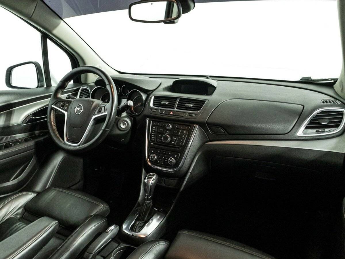 Opel Mokka с пробегом — 2012 год. Фото: #8