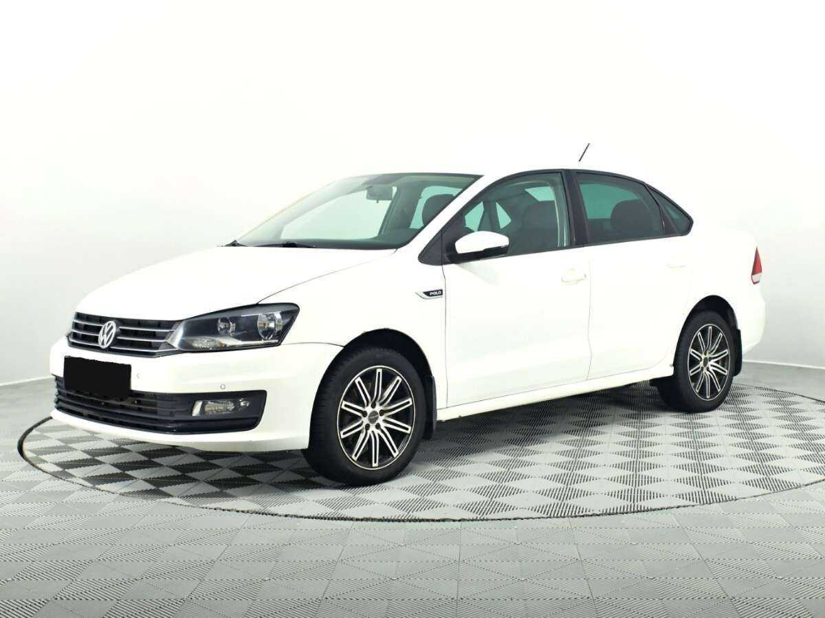 Volkswagen Polo с пробегом — 2018 год. Фото: #0