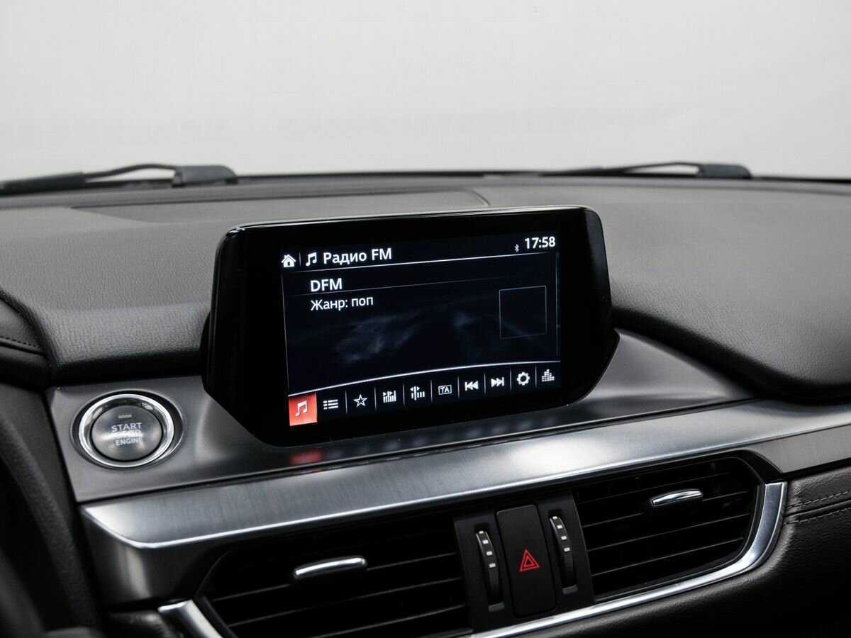 Mazda 6 с пробегом — 2018 год. Фото: #18