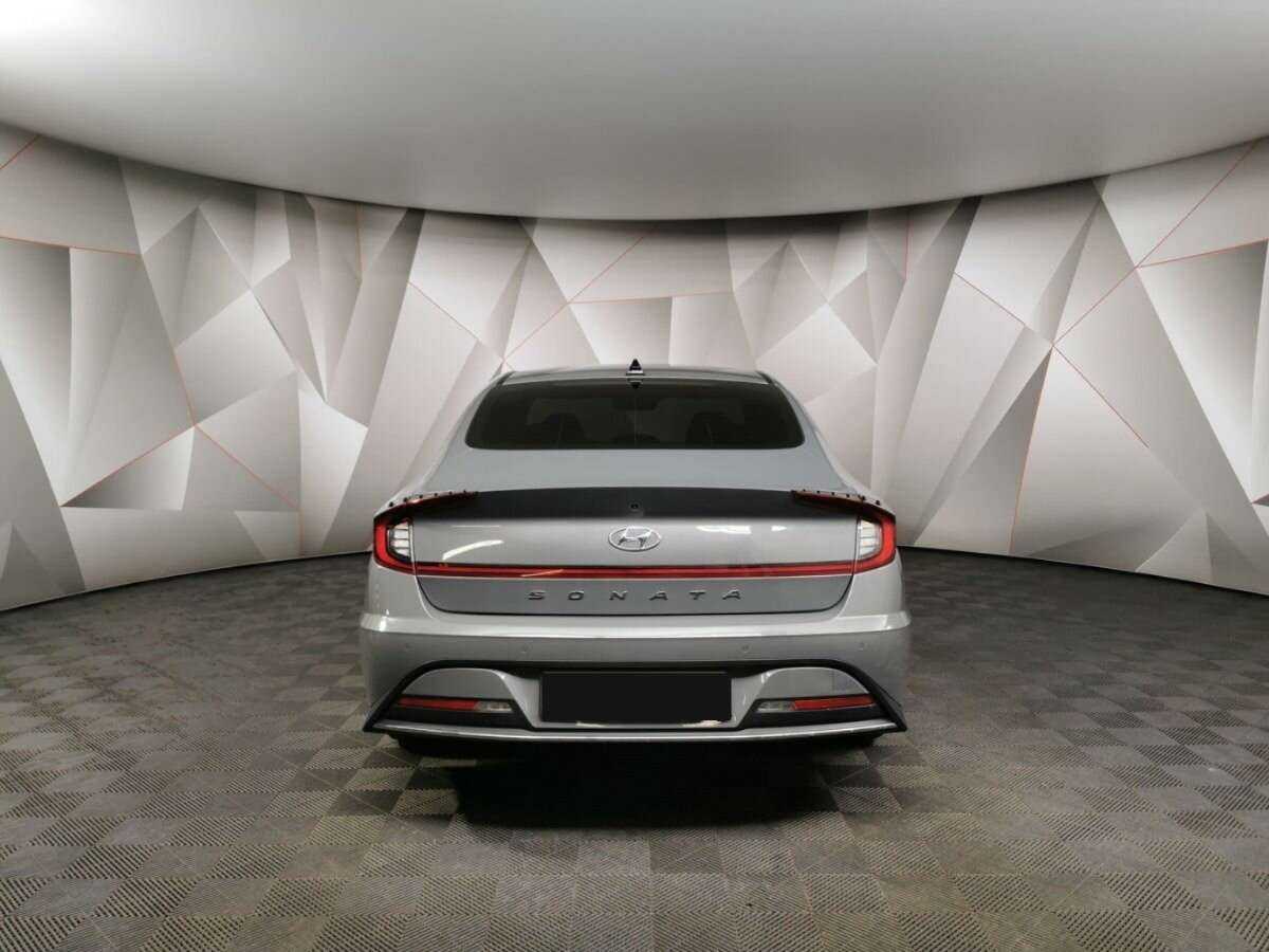 Hyundai Sonata с пробегом — 2019 год. Фото: #7