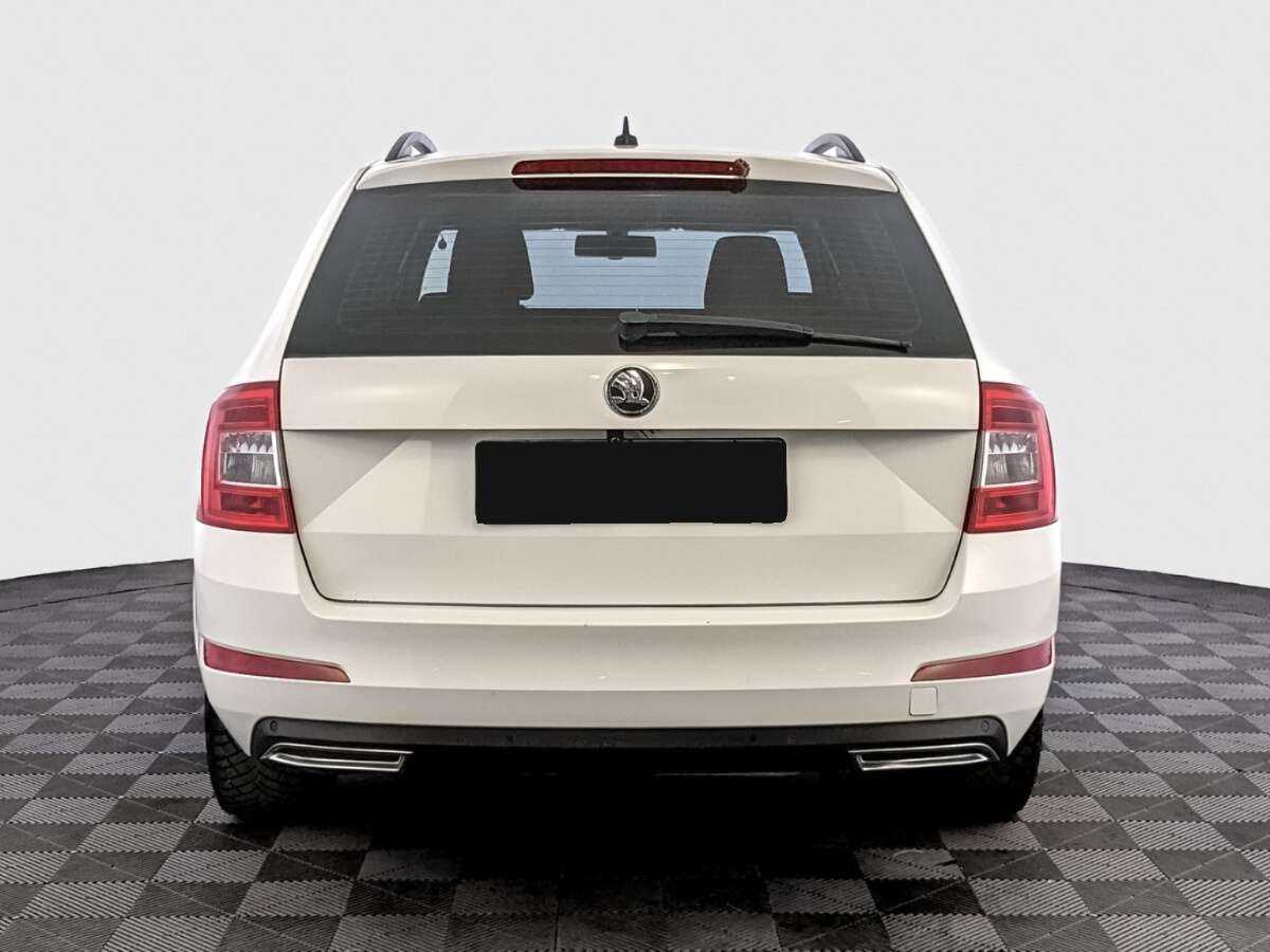 Skoda Octavia с пробегом — 2014 год. Фото: #4