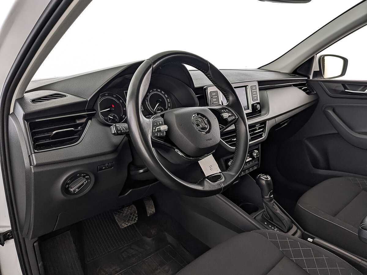 Skoda Rapid с пробегом — 2020 год. Фото: #13