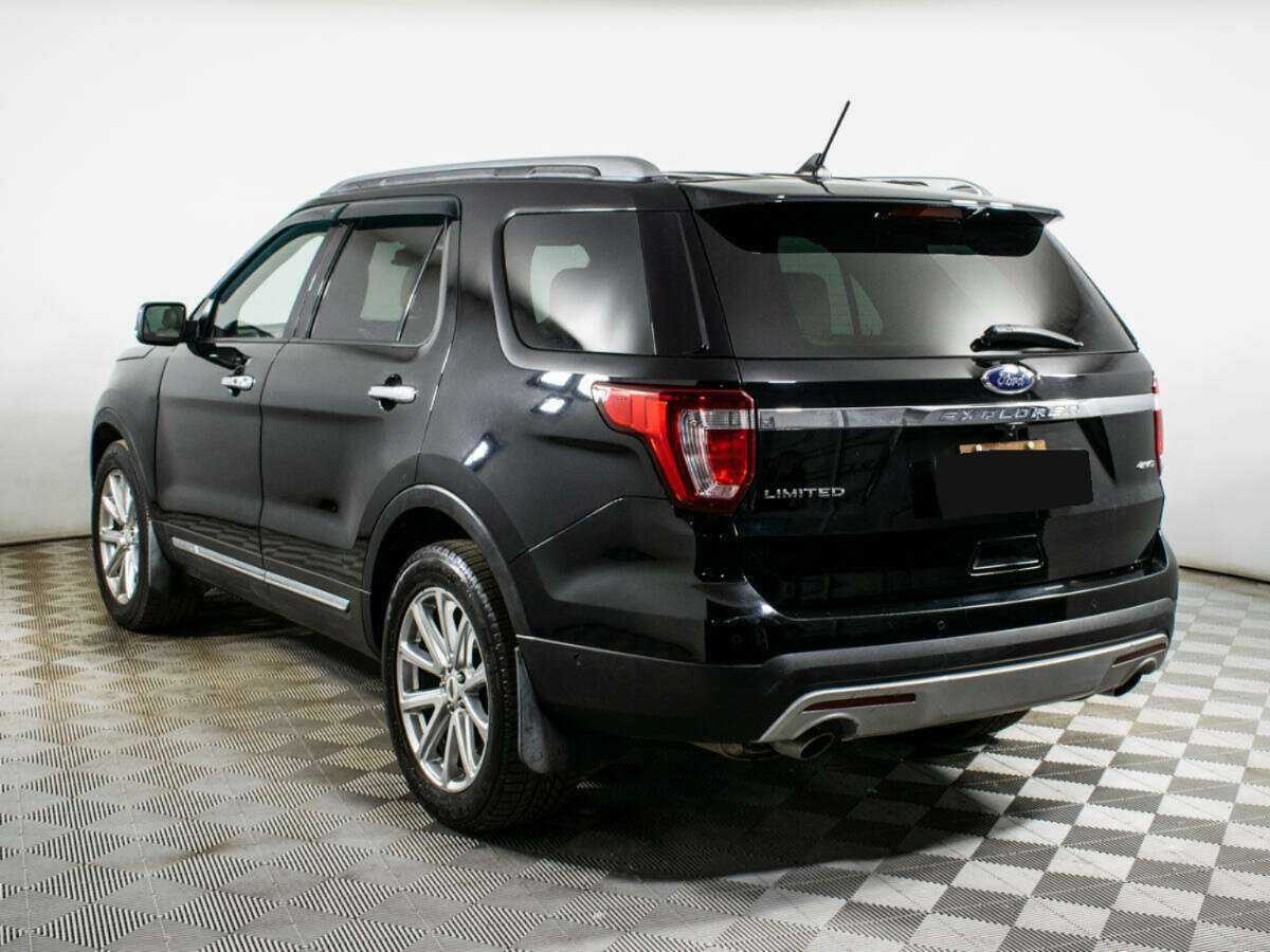 Ford Explorer с пробегом — 2016 год. Фото: #6