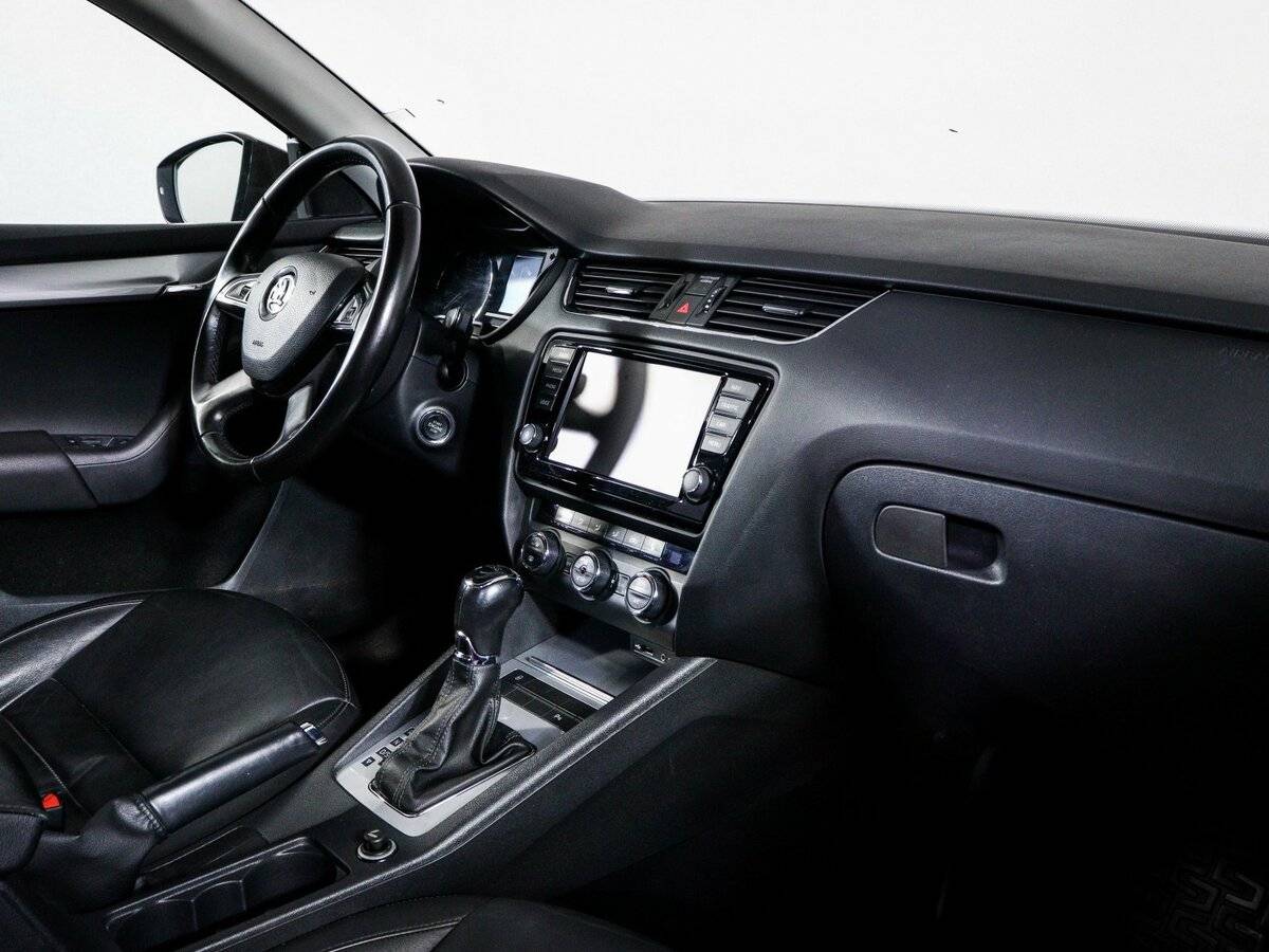 Skoda Octavia с пробегом — 2014 год. Фото: #8