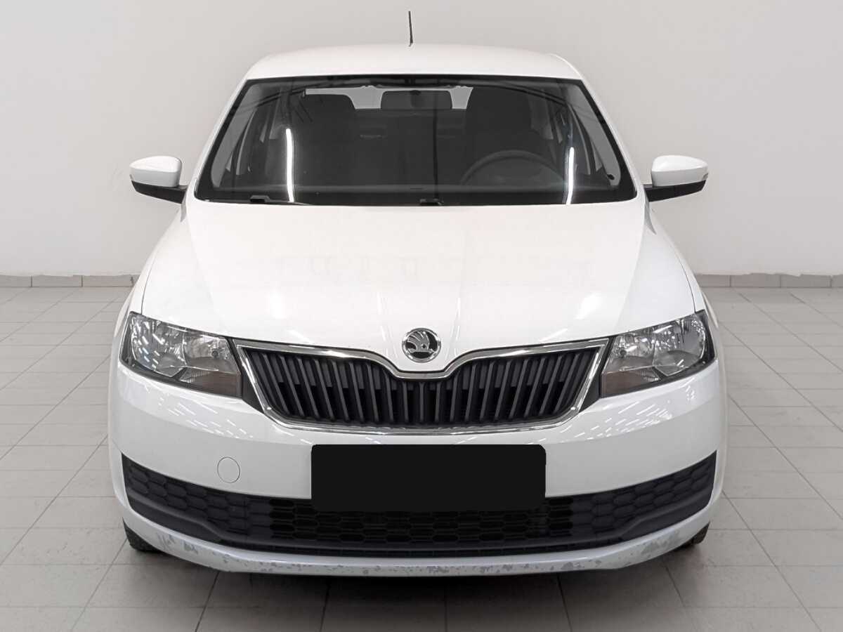 Skoda Rapid с пробегом — 2017 год. Фото: #1