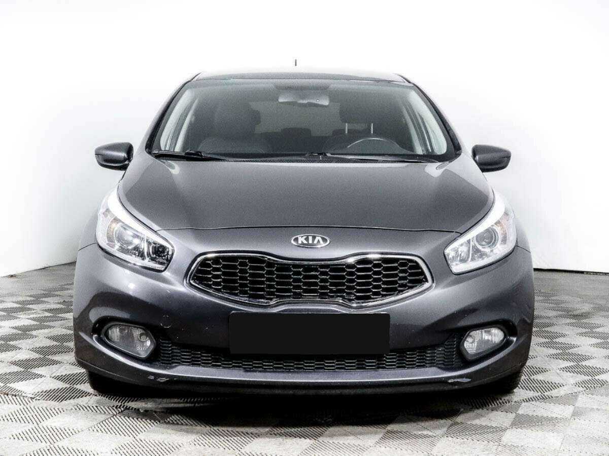 Kia Ceed с пробегом — 2015 год. Фото: #1