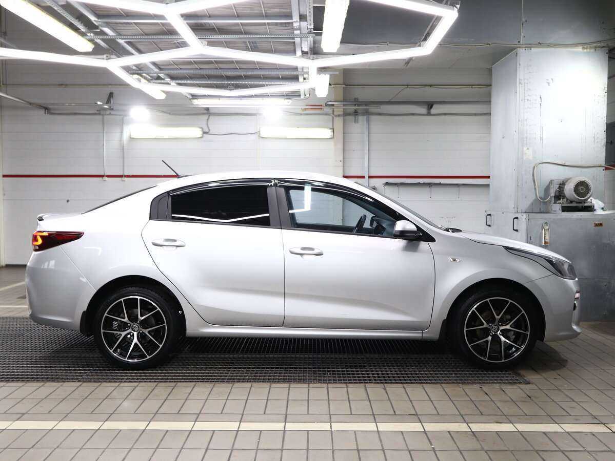 Kia Rio с пробегом — 2019 год. Фото: #13