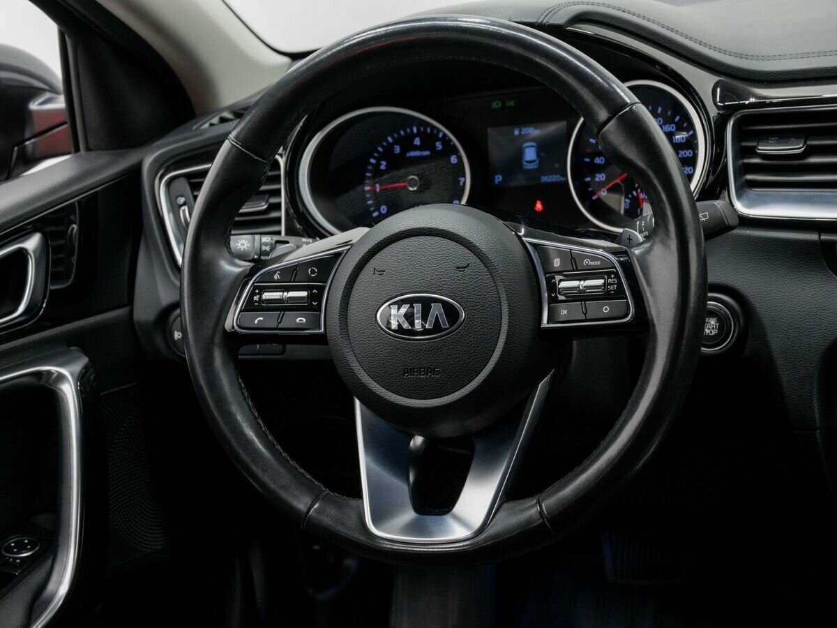 Kia Ceed с пробегом — 2019 год. Фото: #11