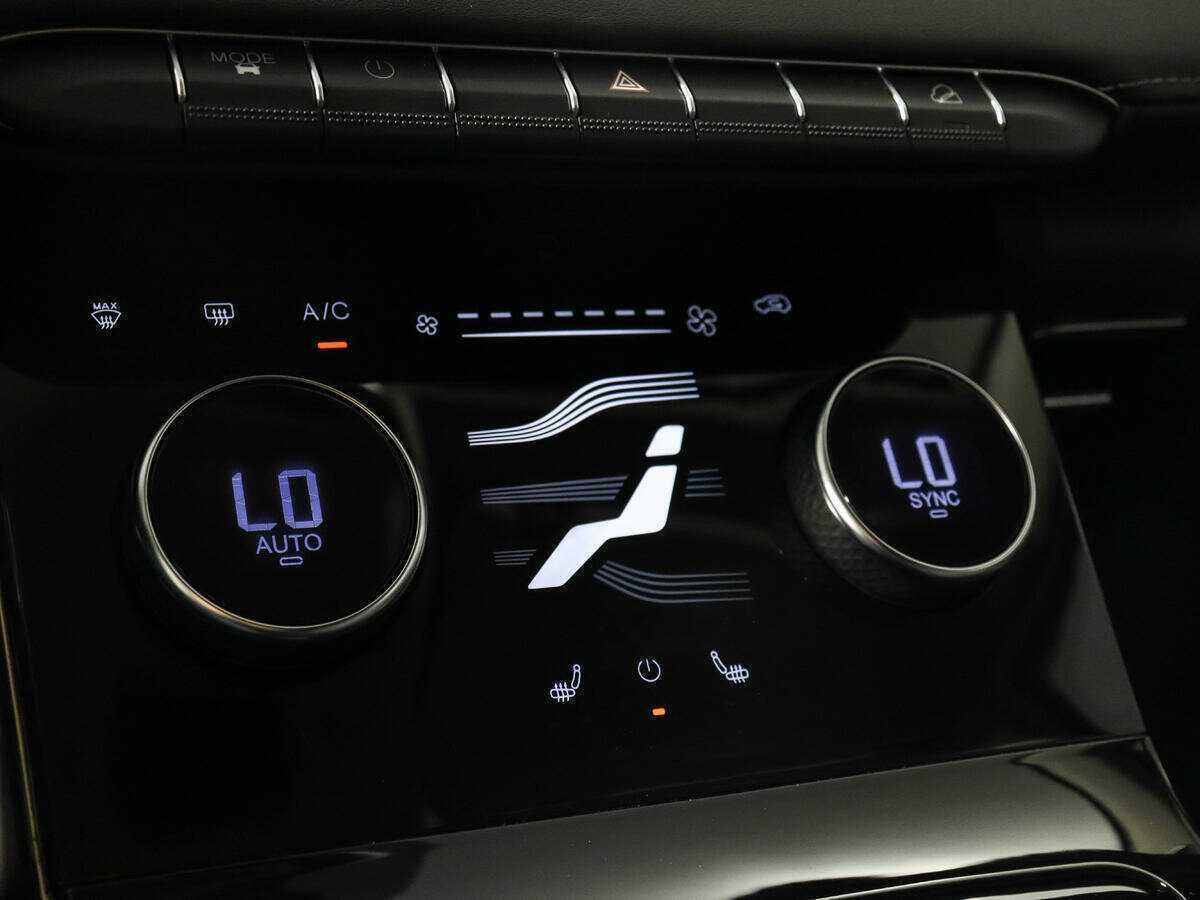 EXEED LX с пробегом — 2023 год. Фото: #15