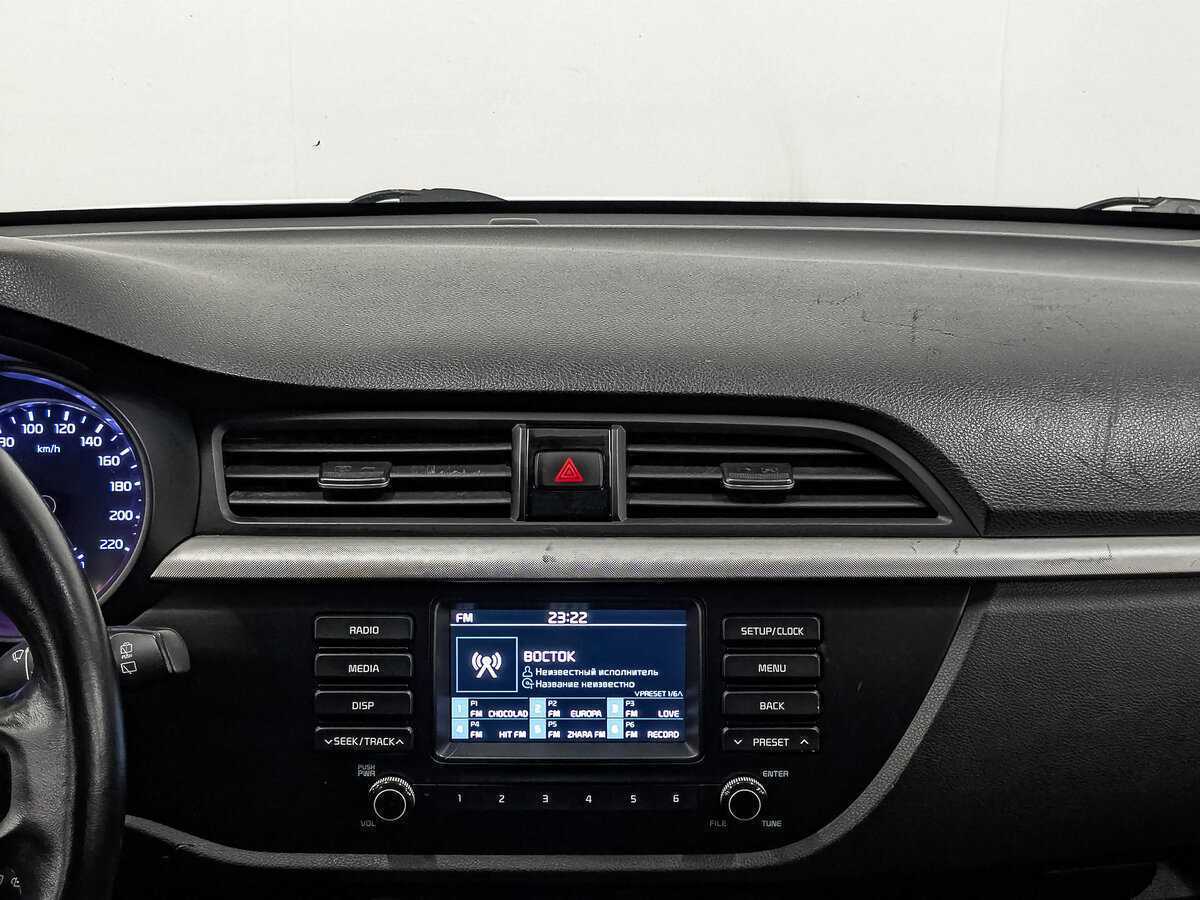 Kia Rio с пробегом — 2020 год. Фото: #13
