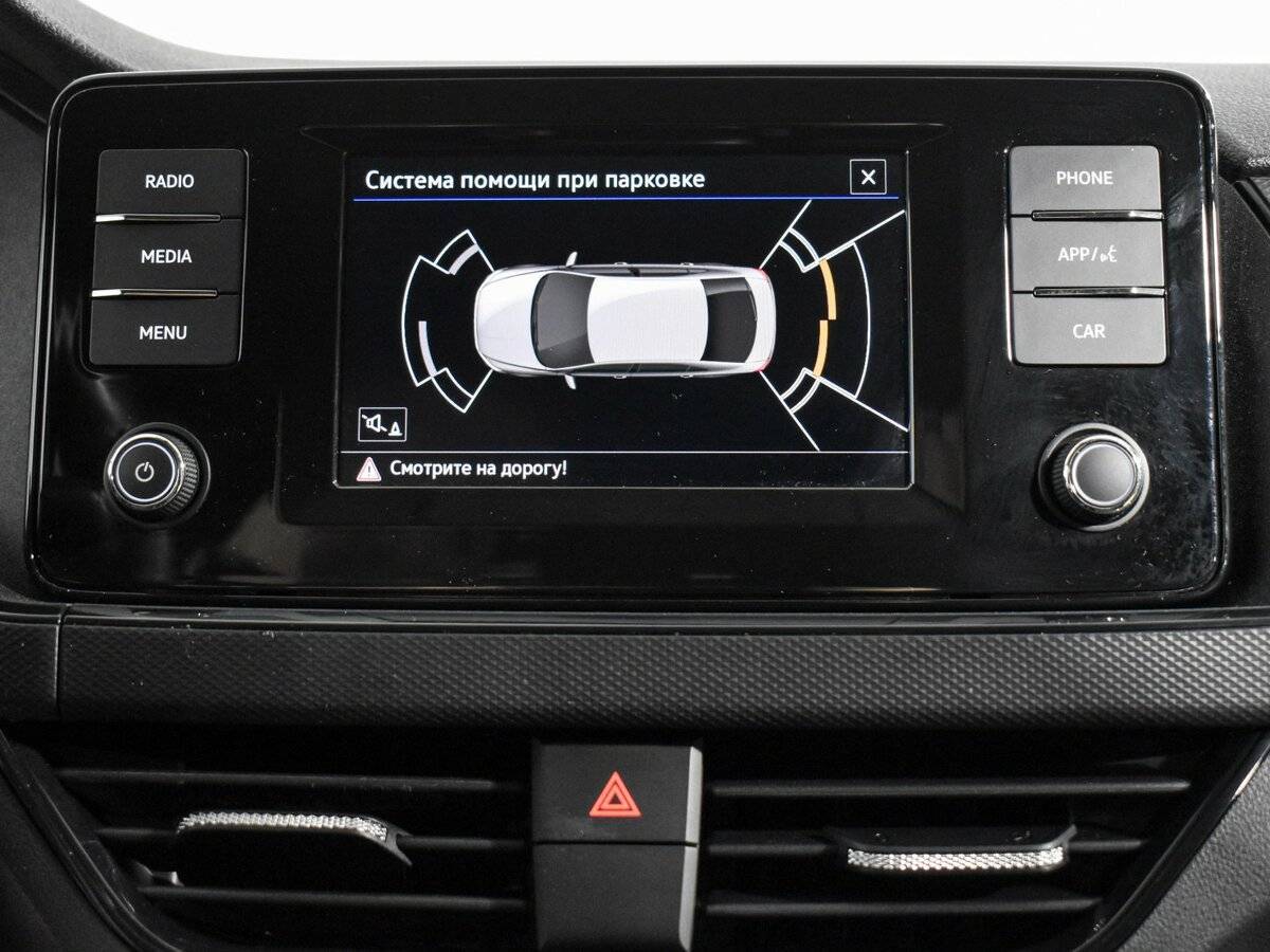 Volkswagen Polo с пробегом — 2021 год. Фото: #15