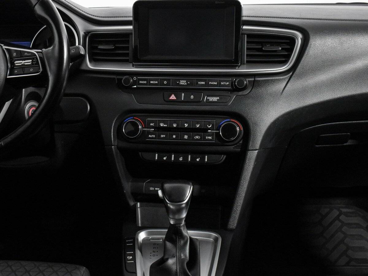 Kia Ceed с пробегом — 2019 год. Фото: #13