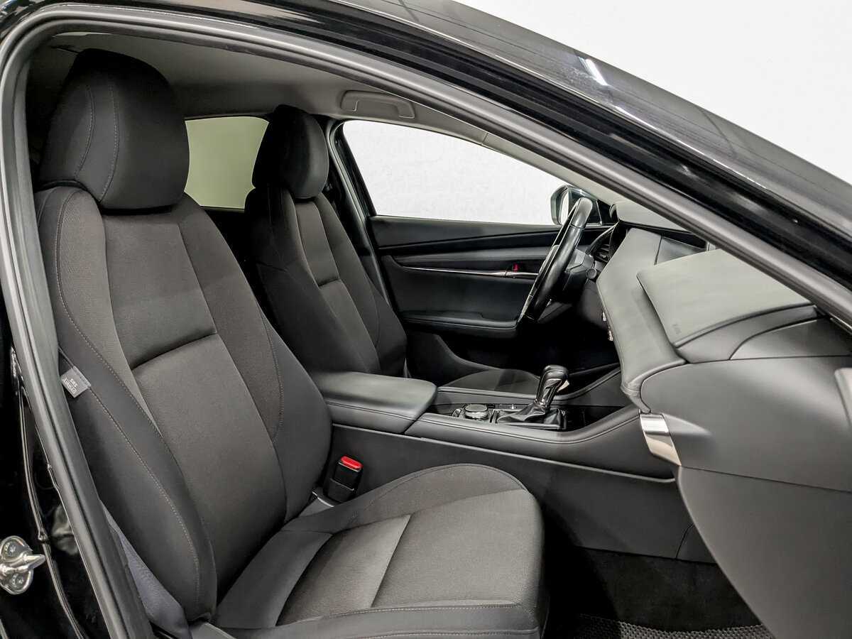 Mazda 3 с пробегом — 2019 год. Фото: #22