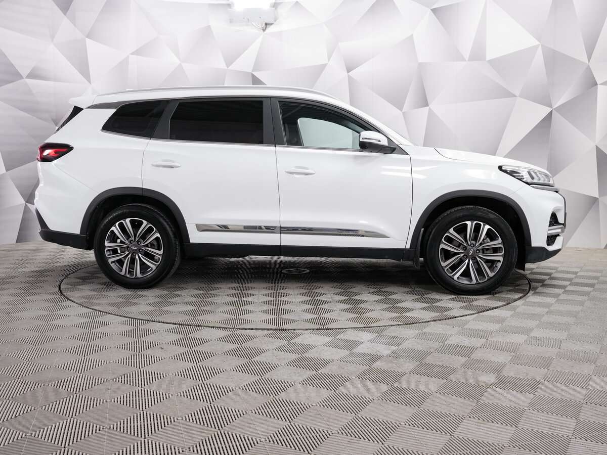 Chery Tiggo 8 с пробегом — 2021 год. Фото: #5