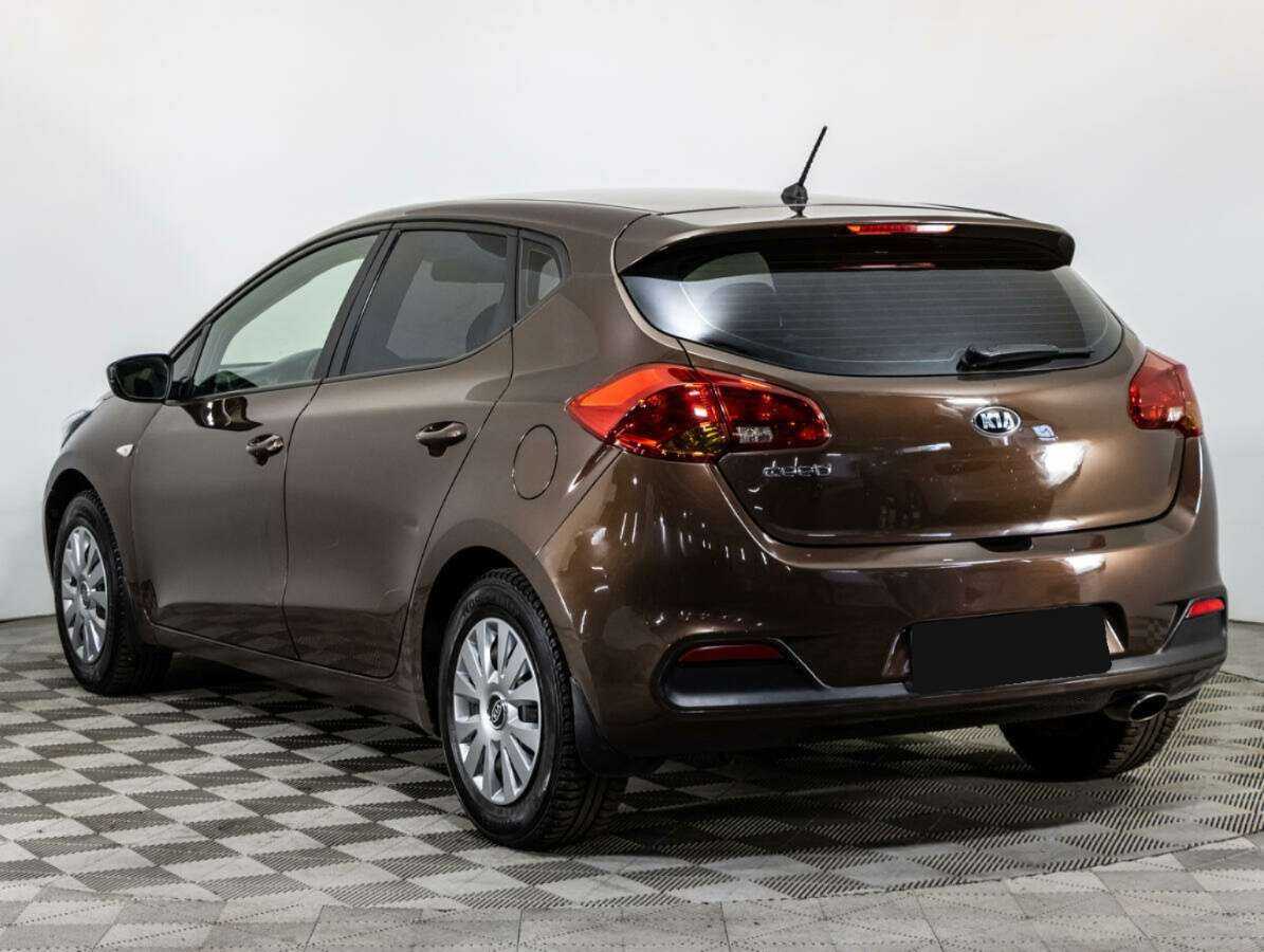 Kia Ceed с пробегом — 2015 год. Фото: #6