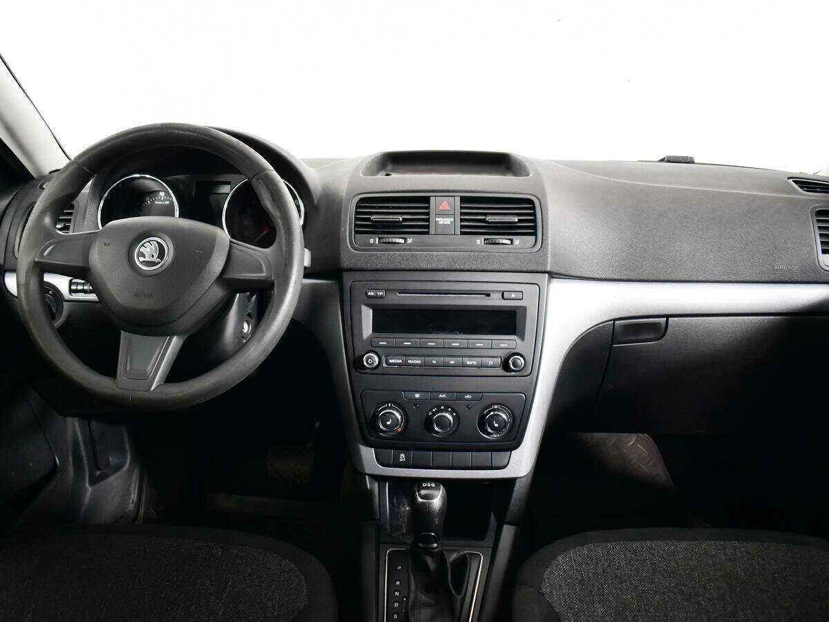 Skoda Yeti с пробегом — 2014 год. Фото: #11
