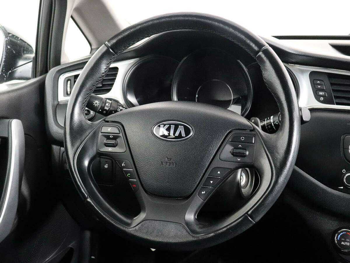 Kia Ceed с пробегом — 2017 год. Фото: #11