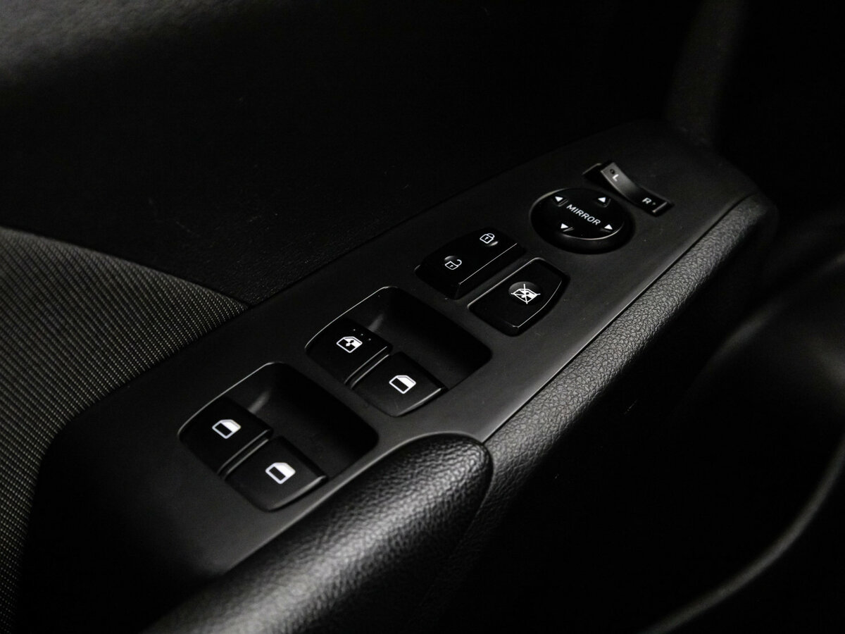 Hyundai Solaris с пробегом — 2017 год. Фото: #14