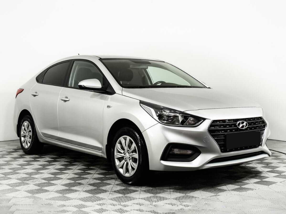 Hyundai Solaris с пробегом — 2017 год. Фото: #2