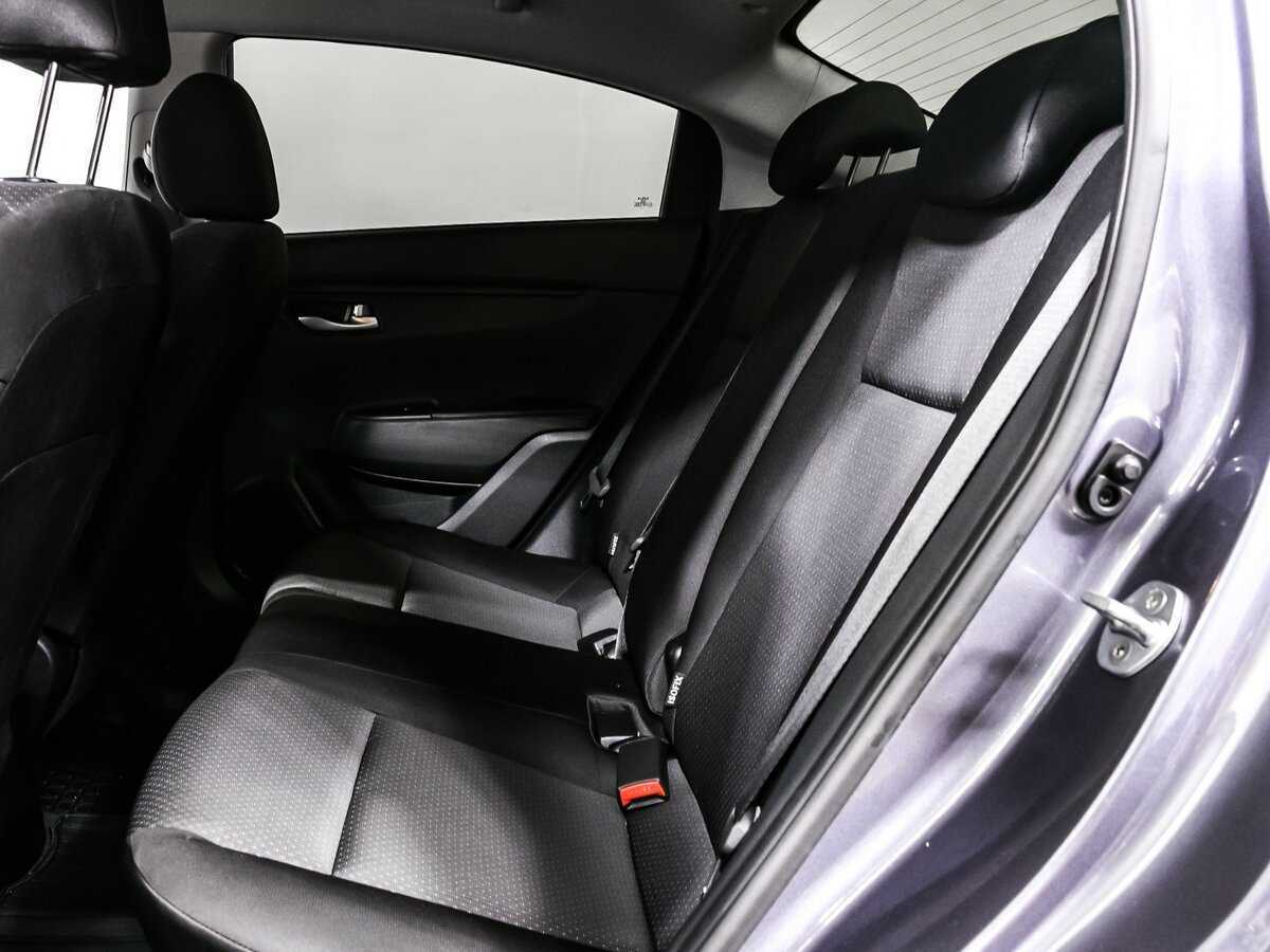 Kia Rio с пробегом — 2022 год. Фото: #11