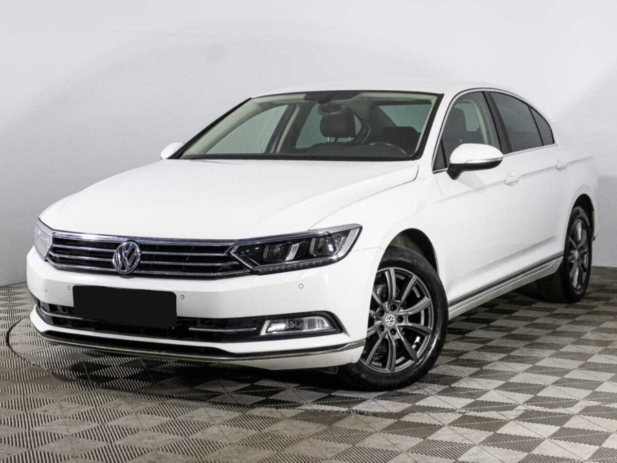 Volkswagen Passat с пробегом — 2017 год. Фото: #0