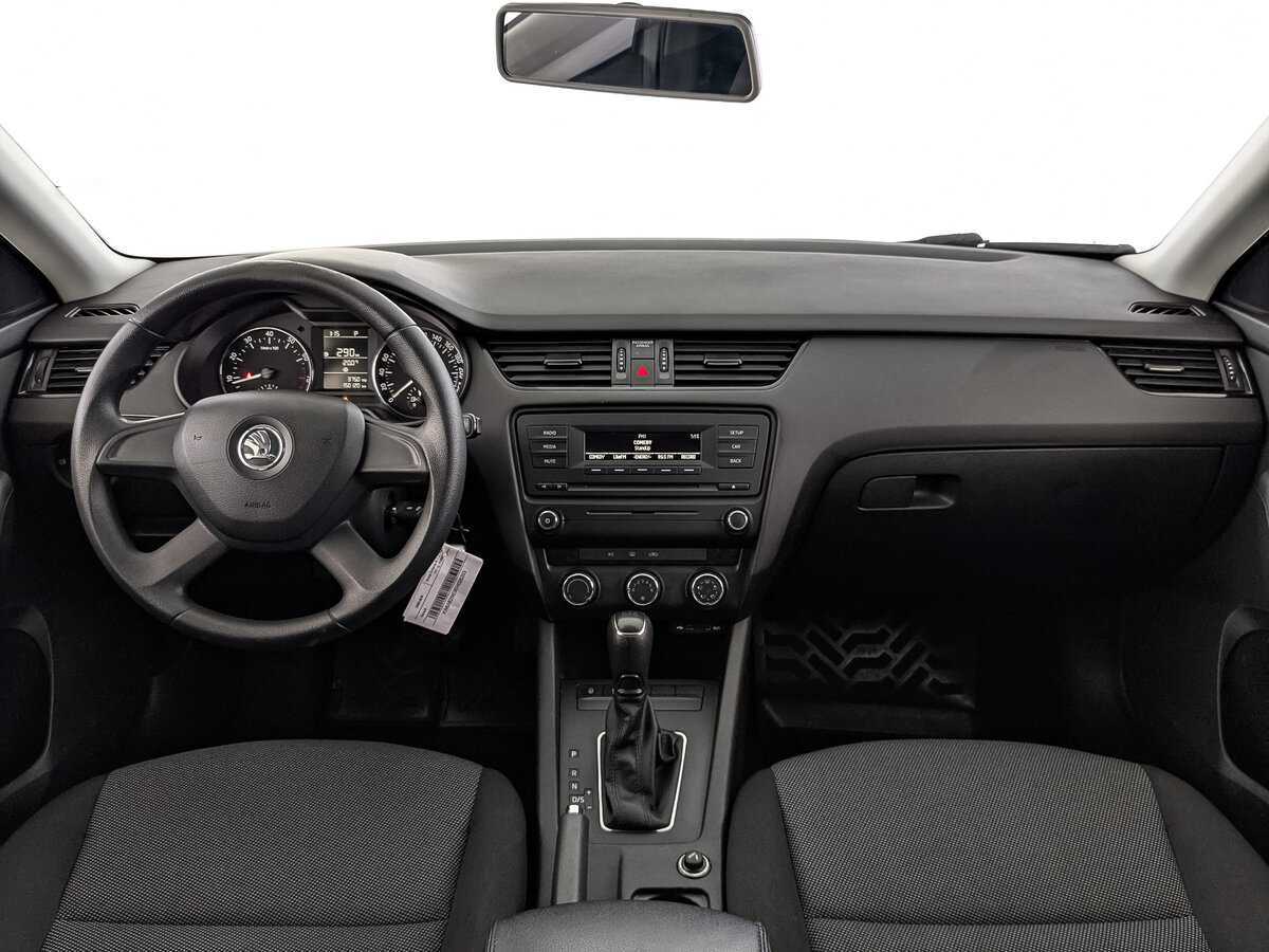 Skoda Octavia с пробегом — 2014 год. Фото: #12