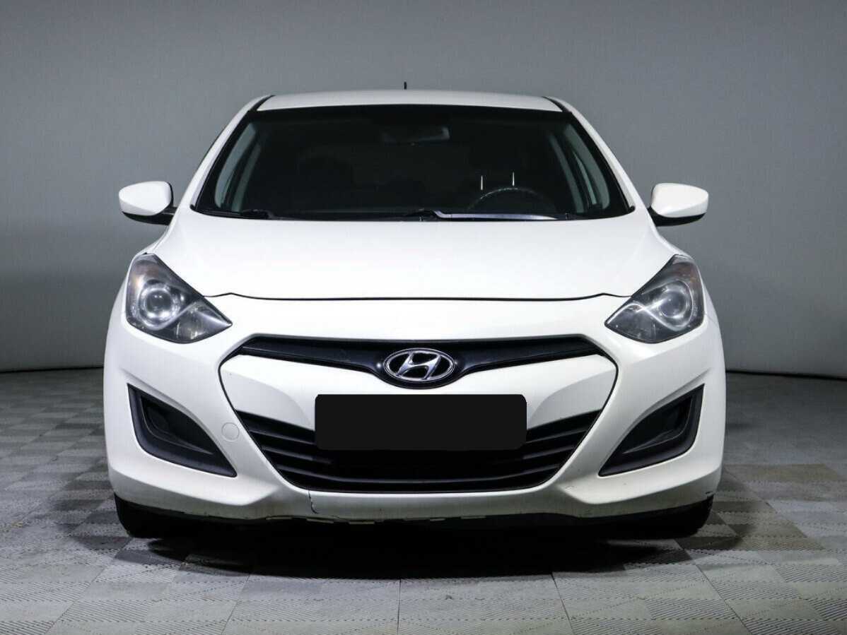 Hyundai i30 с пробегом — 2013 год. Фото: #1