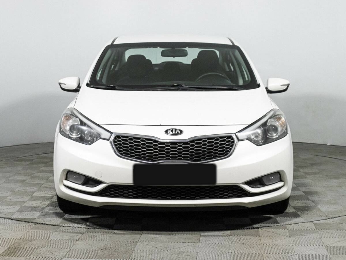Kia Cerato с пробегом — 2015 год. Фото: #1