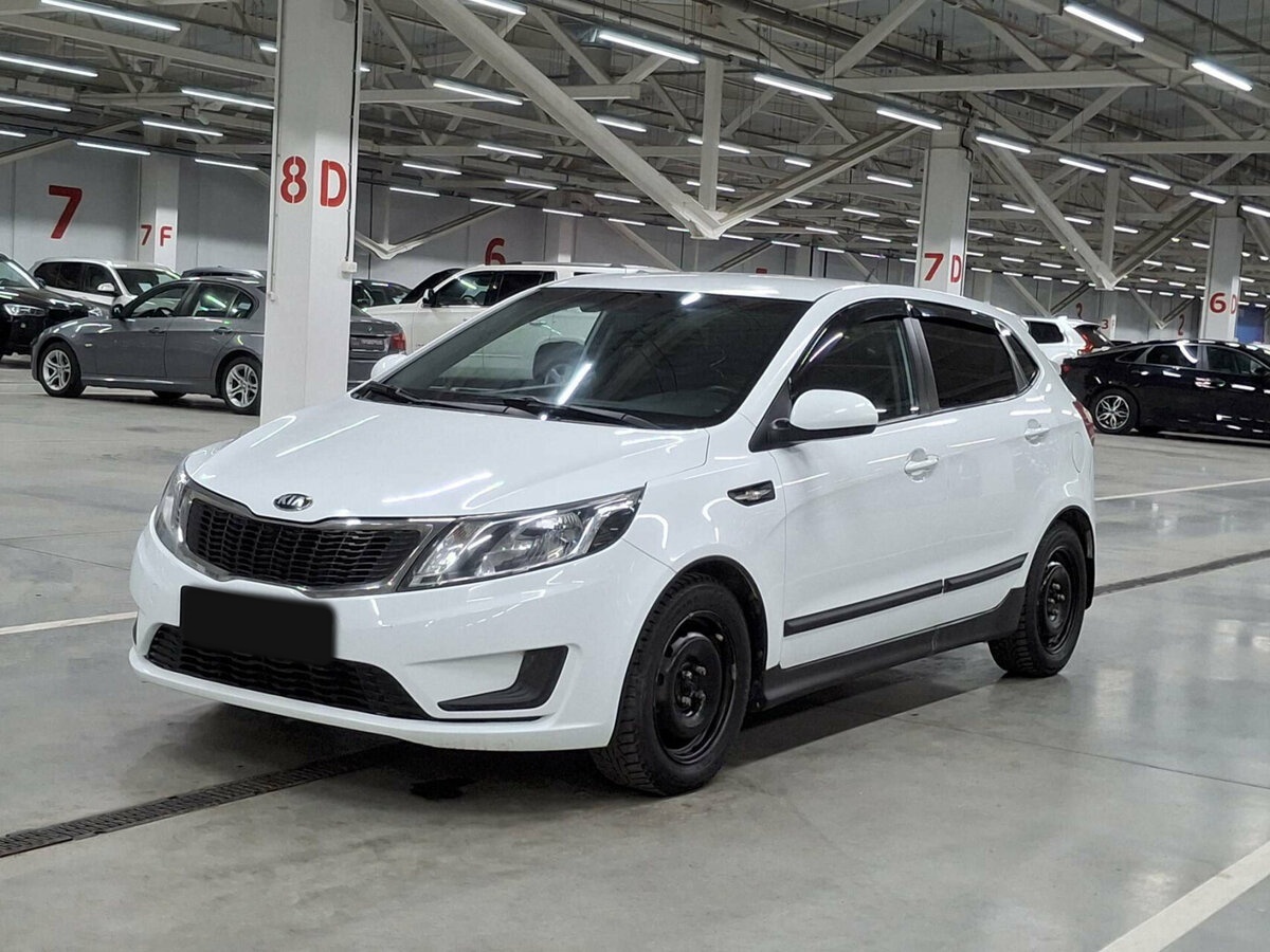 Kia Rio с пробегом — 2014 год. Посмотреть фото