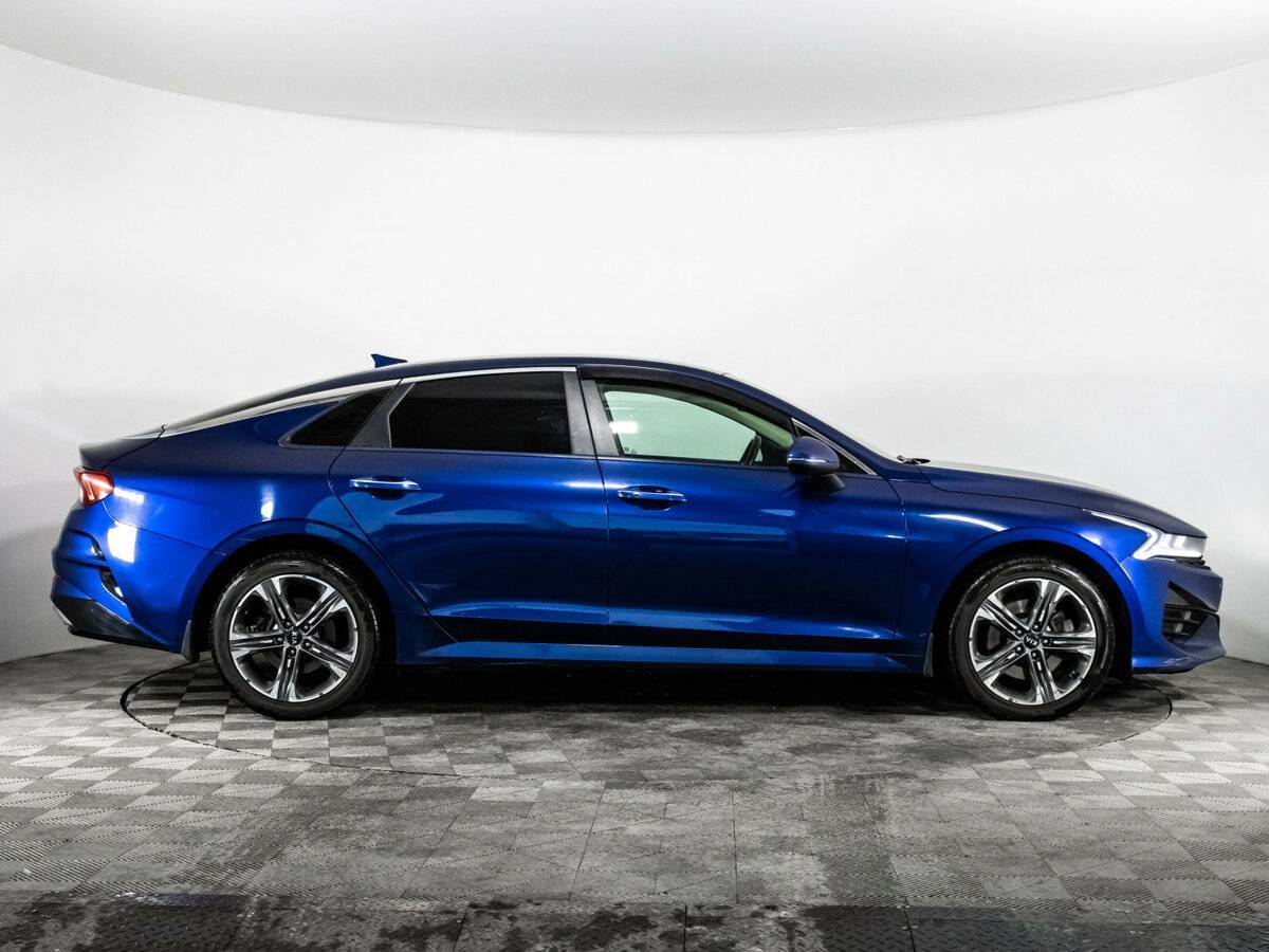 Kia K5 с пробегом — 2020 год. Фото: #3